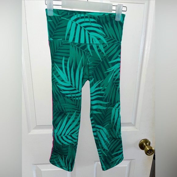 Pants - Old Navy Crop Legging XS Tropical